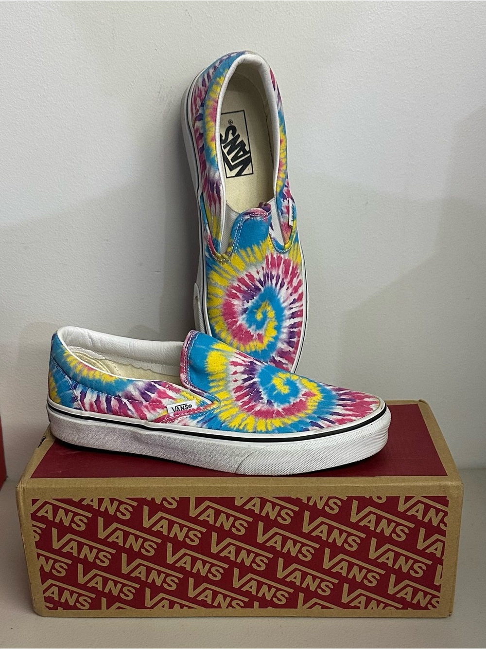 Vans Classic Slip-On in Bright Multicolor Tie-Dye with White Sole
